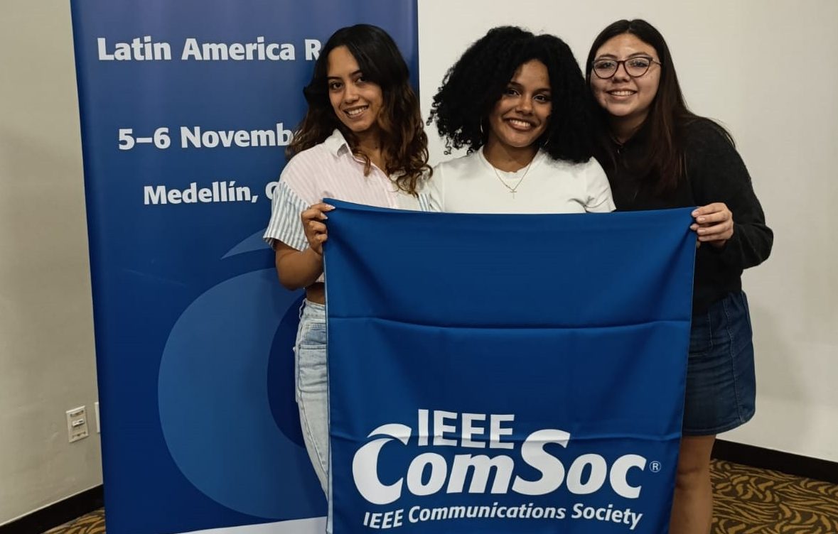 Imagen de estudiantes semillero de investigación ComSoCauca (Communication Society),